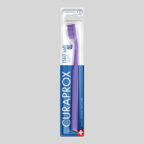 Зубная щётка Curaprox 1560 Soft (средней жесткости)